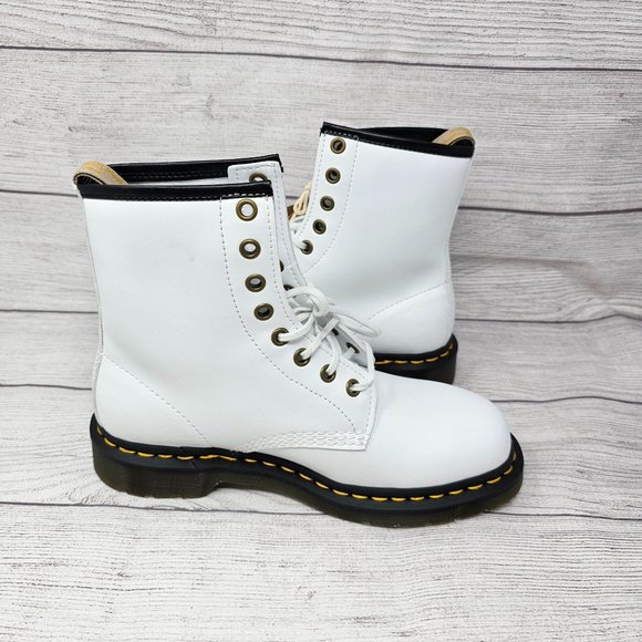 NEW! DR.‎ MARTENS VEGAN 1460 KEMBLE LACE UP BOOTS Women's Size 7 - Picture 11 of 12